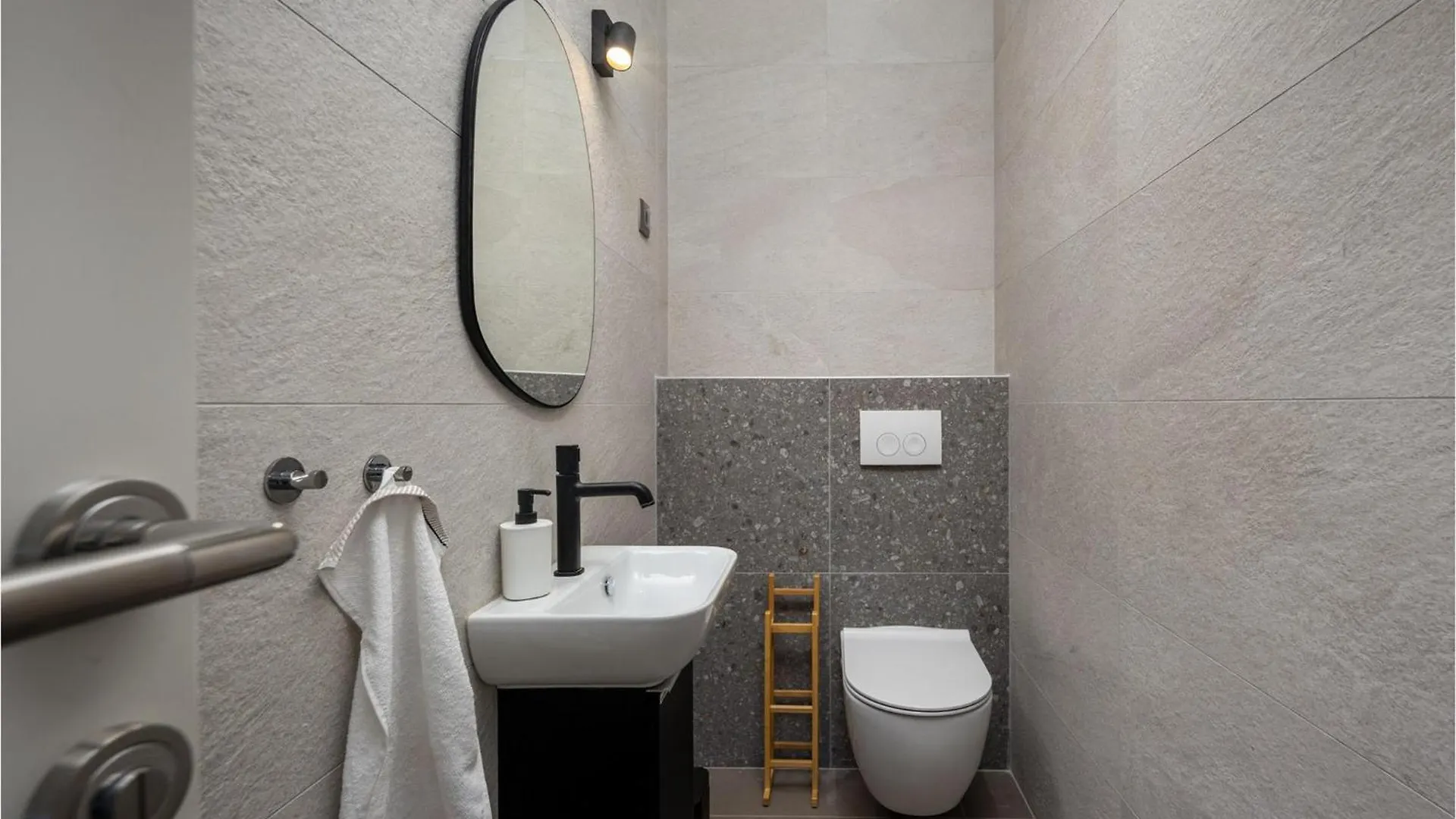 Villa Oliva Mandre Croatia